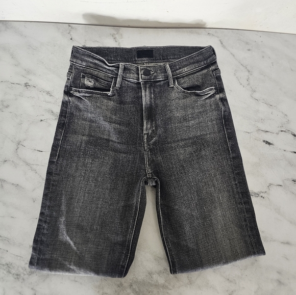 MOTHER Mid Rise Dazzler‎ Ankle Straight Leg Black Distressed Jeans 27 Preowned - Picture 5 of 11